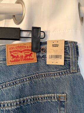 Levi's - Cinch Baggies 33x31 NWT